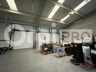 Plus de détails pour Bureau, Local d'activités à louer