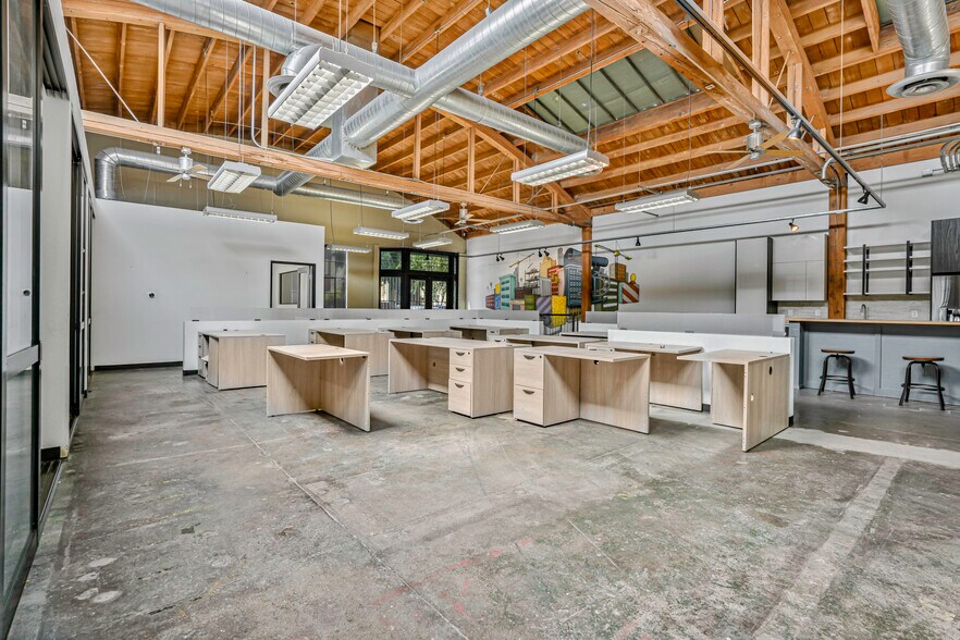 335 15th St, San Diego, CA à louer - Photo du bâtiment - Image 3 de 14