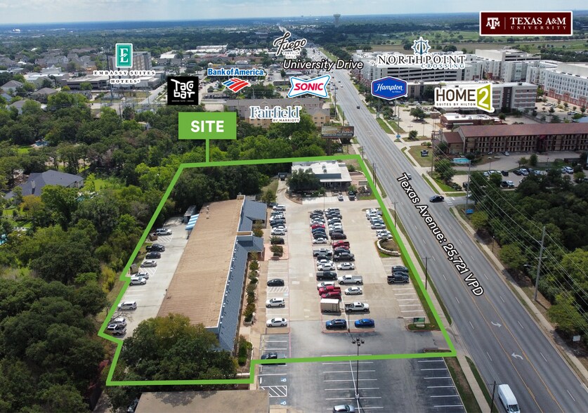 4403 S Texas Ave, Bryan, TX à louer - Photo du bâtiment - Image 2 de 4