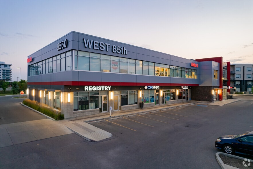 8560 8A Ave SW, Calgary, AB for sale - Primary Photo - Image 1 of 1