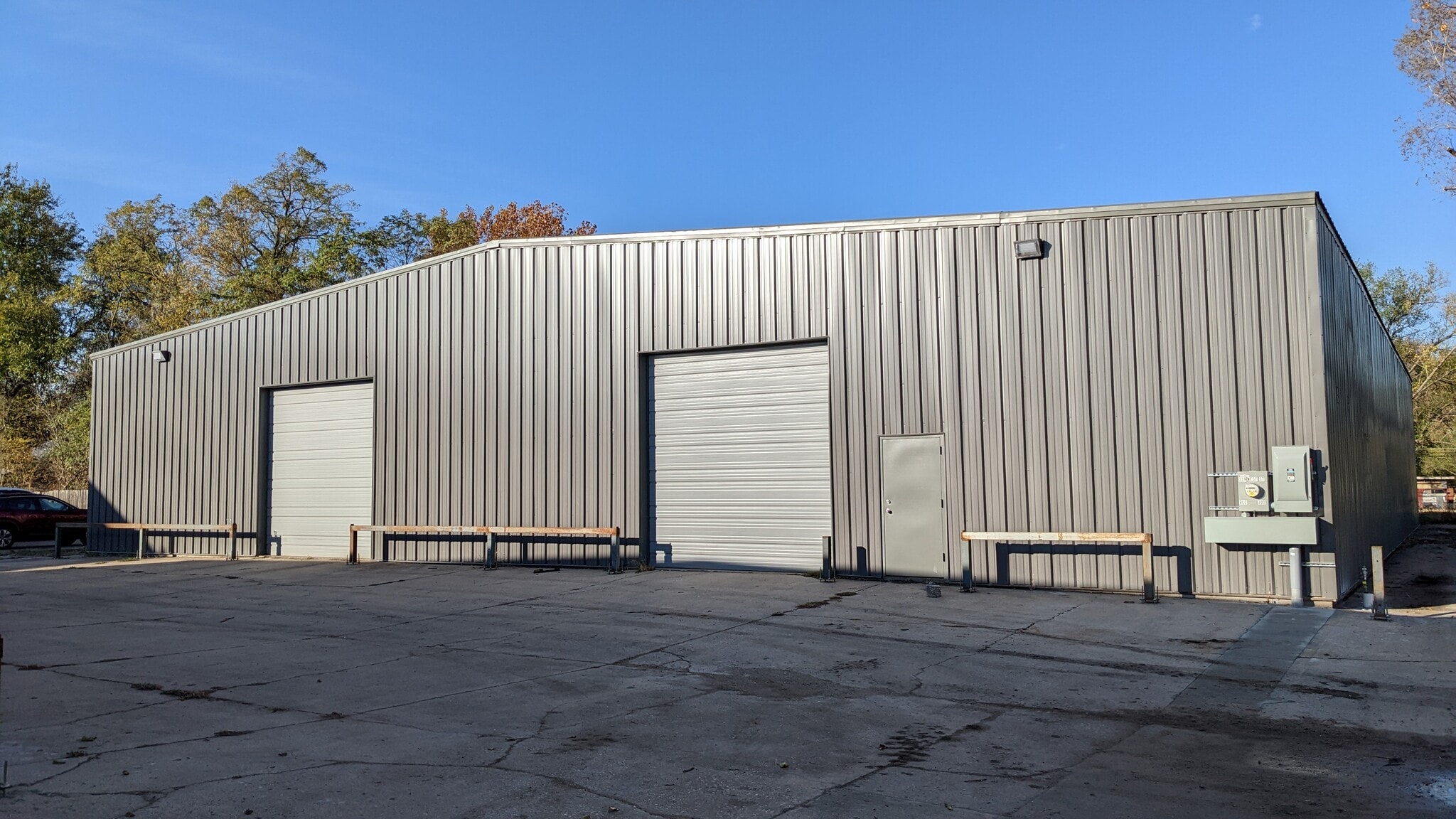 339 N West St, Wichita, KS for lease Building Photo- Image 1 of 6