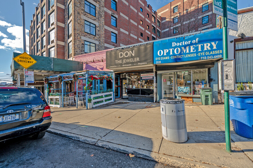 3535-3539 Riverdale Ave, Bronx, NY à vendre - Photo du bâtiment - Image 3 de 7