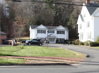 Plus de détails pour 883 Hopmeadow St, Simsbury, CT - Bureau/Commerce de détail à louer