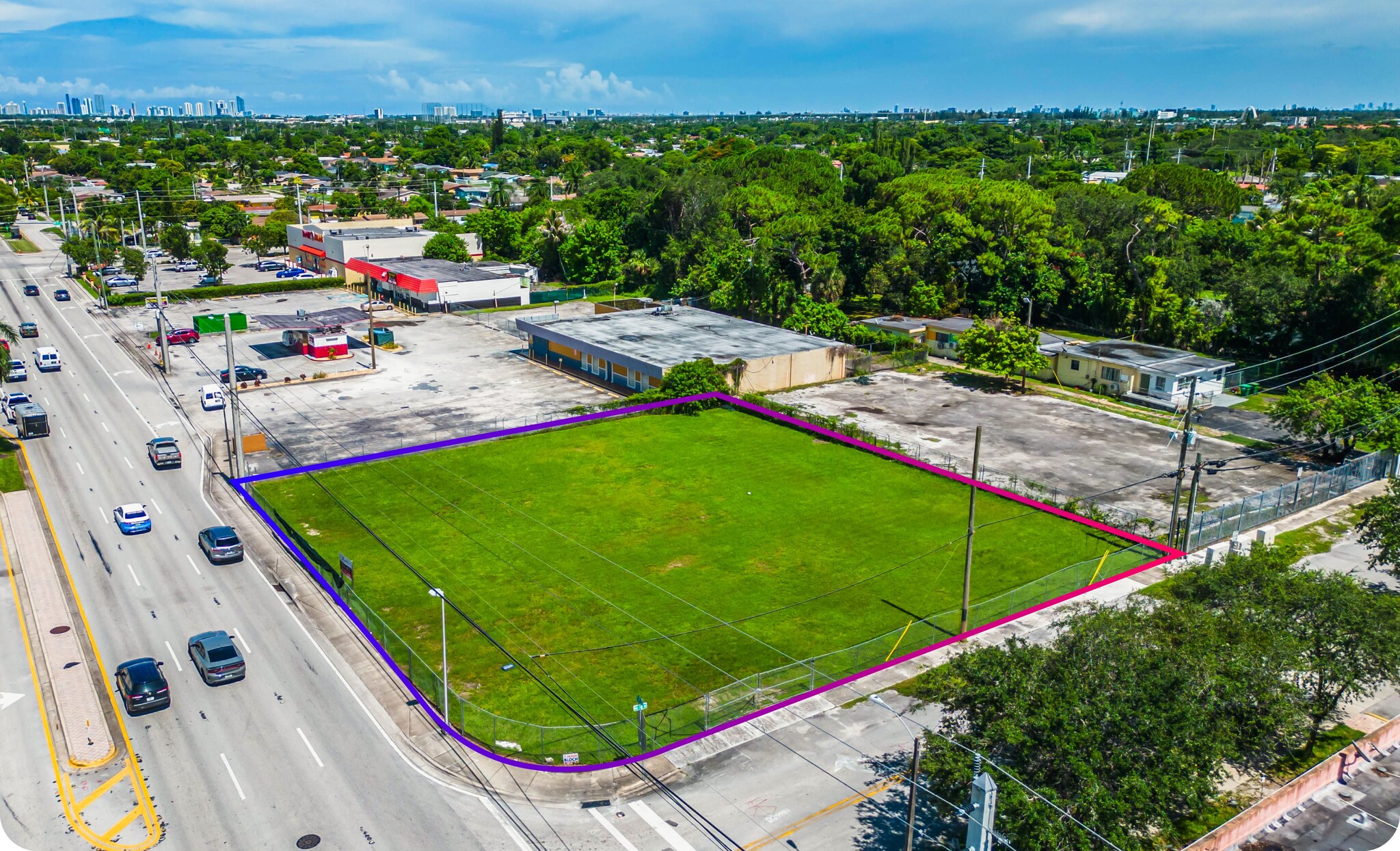 1798 NW 183rd St, Miami Gardens, FL à vendre Photo du bâtiment- Image 1 de 1