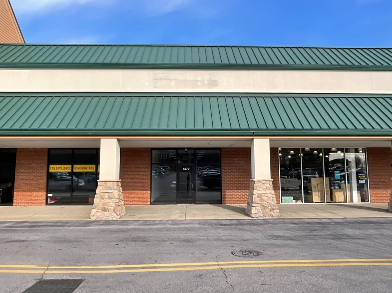 1301-1355 S 5th St, Saint Charles, MO à louer Photo intérieure- Image 1 de 1