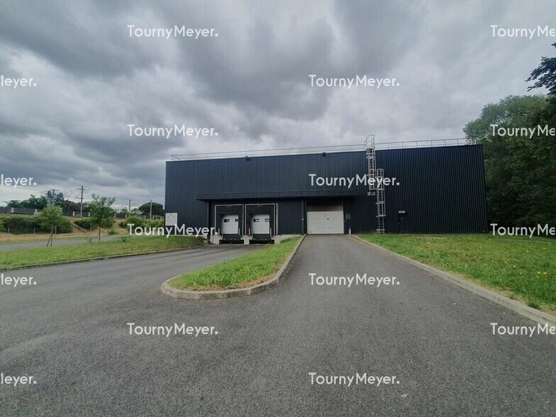Industrial in Ambarès-et-Lagrave for lease - Building Photo - Image 2 of 7