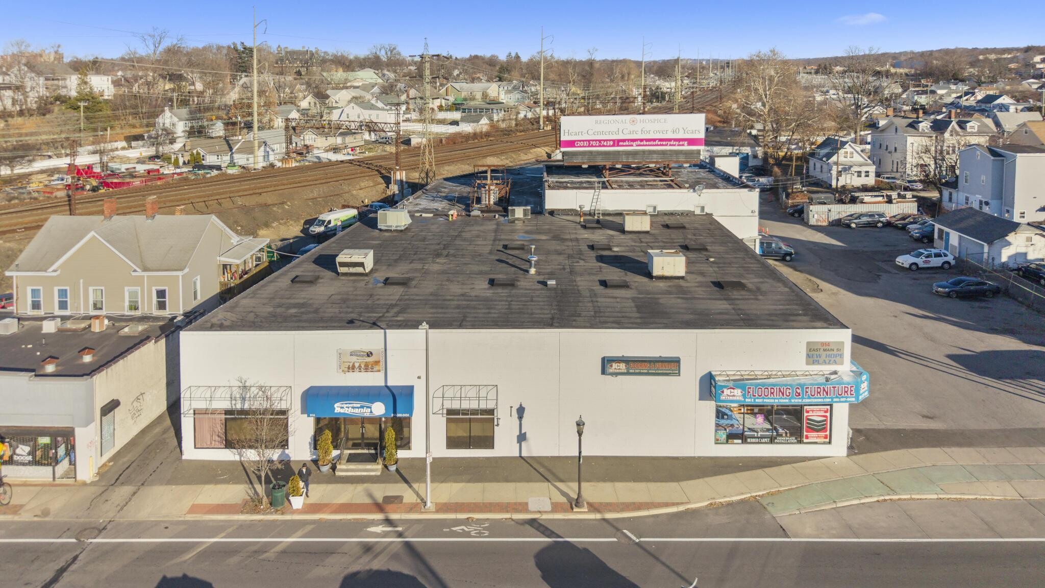 914 E Main St, Stamford, CT for sale Primary Photo- Image 1 of 31
