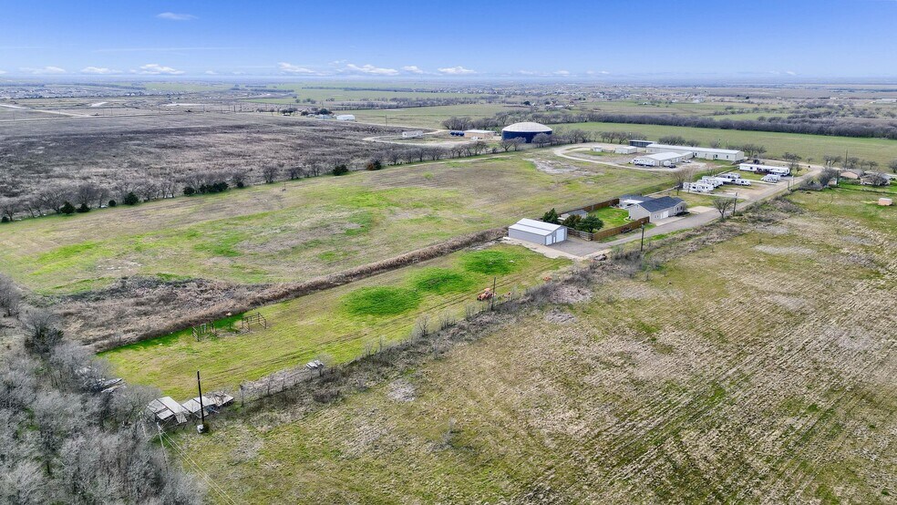 1411 Shelby Ln, Celina, TX à vendre - Photo du bâtiment - Image 3 de 11
