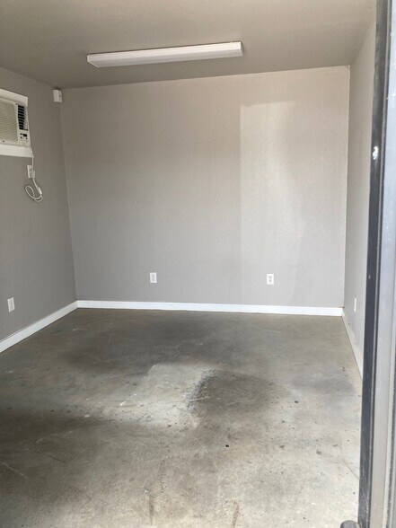 7661 Rendon Bloodworth Rd, Mansfield, TX à louer - Photo intérieure - Image 3 de 13