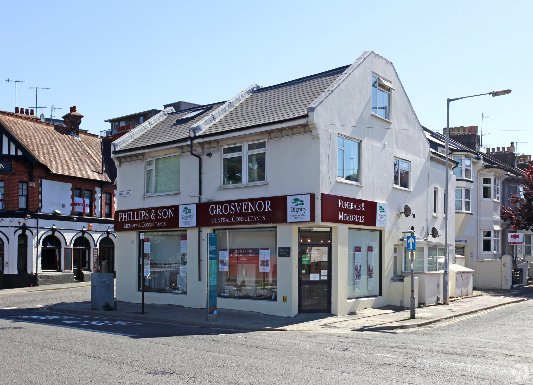 110-111 Lewes Rd, Brighton for lease Primary Photo- Image 1 of 3