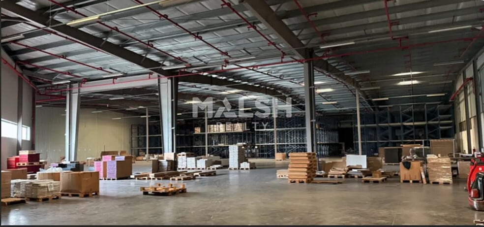 Local d'activités dans Four à vendre - Photo intérieure - Image 3 de 6