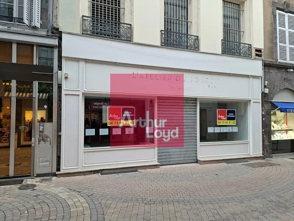 Retail in Clermont-Ferrand for lease Building Photo- Image 1 of 10