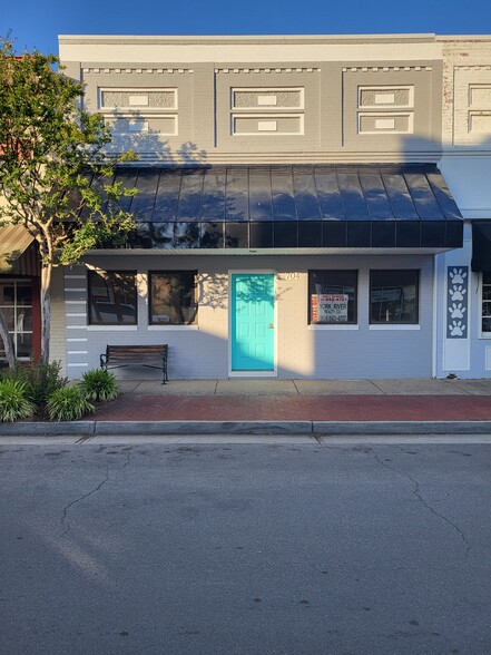 704 Main St, West Point, VA for lease - Building Photo - Image 2 of 15