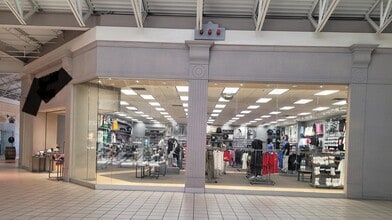 2200 El Mercado Loop, Sierra Vista, AZ à louer Photo intérieure- Image 1 de 1