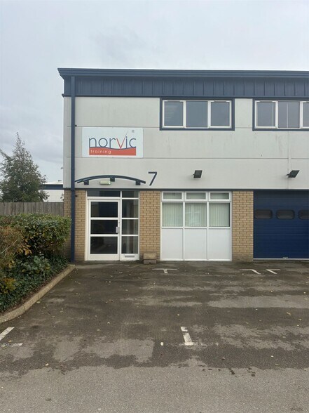 Ely Rd, Waterbeach à vendre - Photo du bâtiment - Image 1 de 1