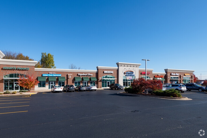 2476 S Oneida St, Green Bay, WI for lease - Building Photo - Image 3 of 10