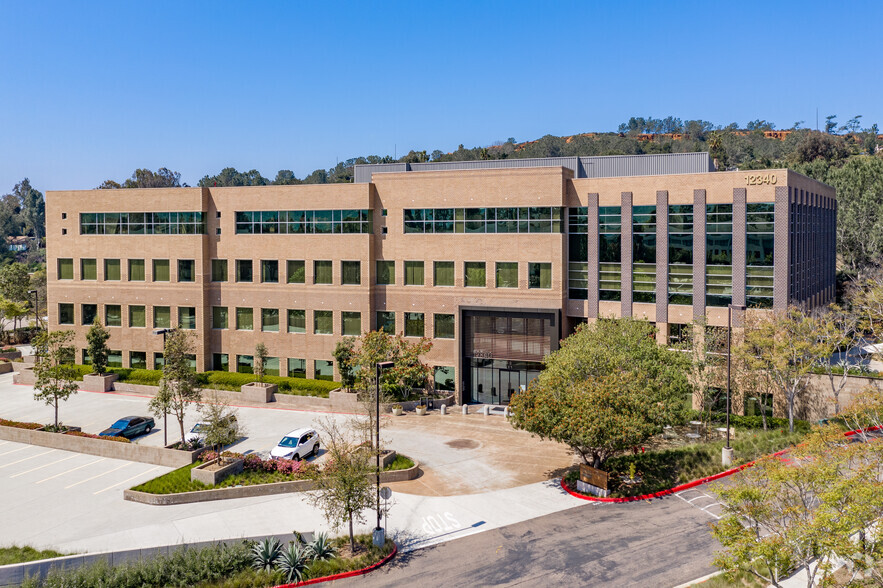 12340 El Camino Real, San Diego, CA à louer - Photo du bâtiment - Image 1 de 19