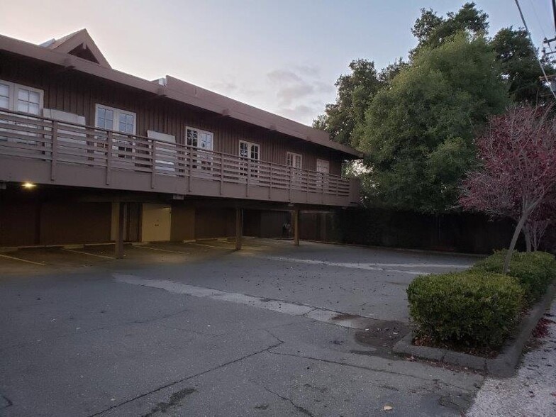 105 Fremont Ave, Los Altos, CA for lease - Building Photo - Image 2 of 4