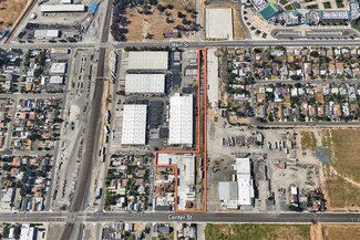 Plus de détails pour 909 Center St, Riverside, CA - Industriel à vendre