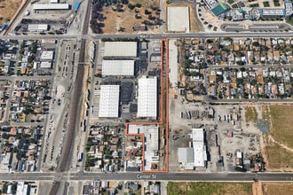909 Center St, Riverside, CA - Aerial map view