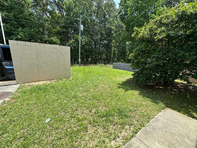 4137 Ladson Rd, Ladson, SC à louer - Photo du bâtiment - Image 3 de 22