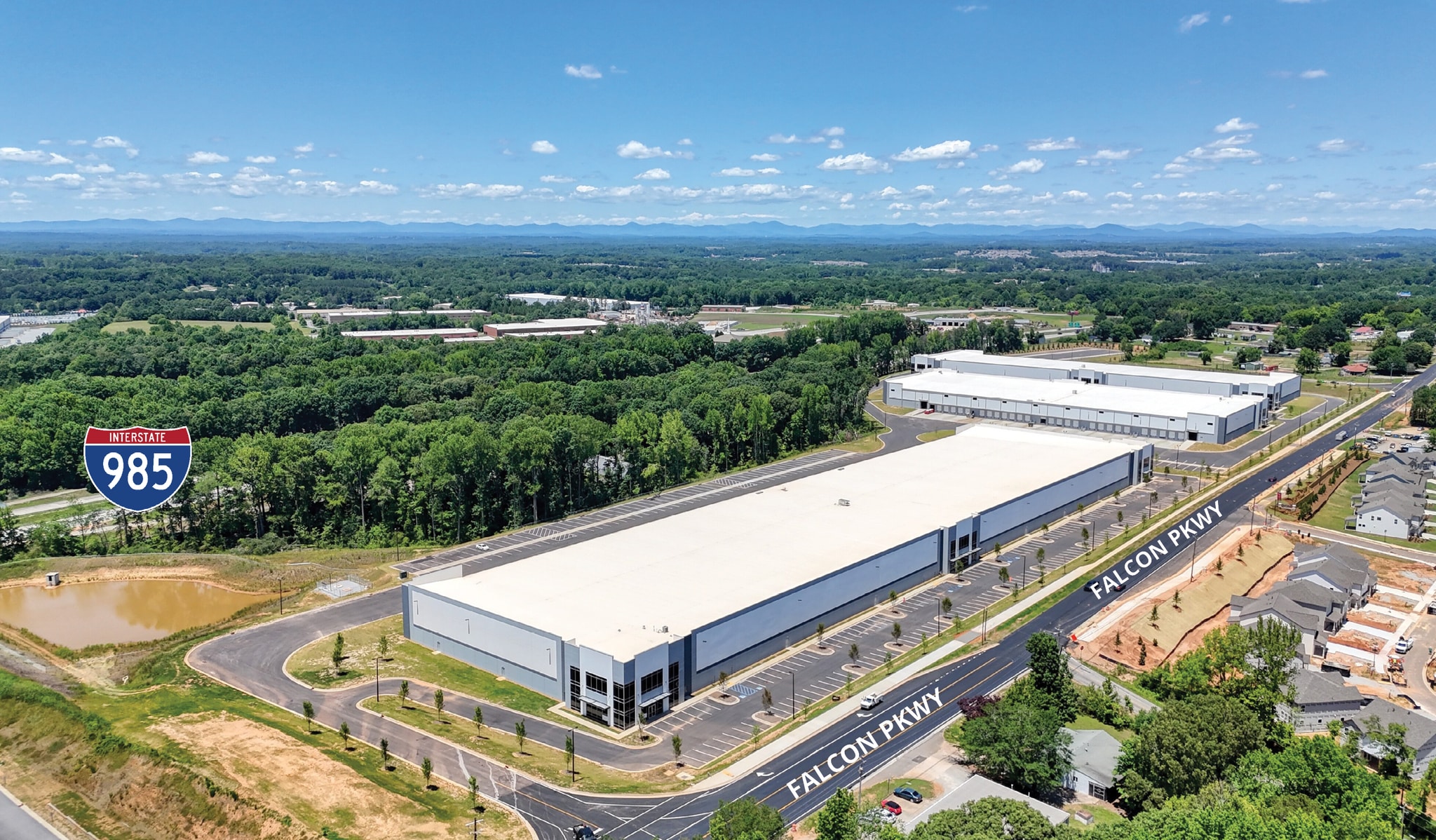 3920 Falcon Pky, Flowery Branch, GA for lease Primary Photo- Image 1 of 24