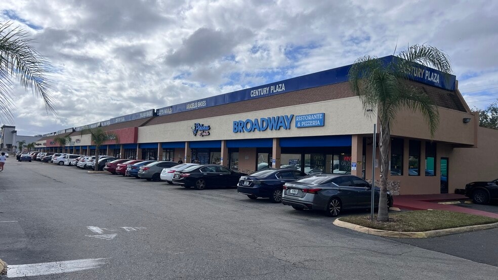 1700 Woolco Way, Orlando, FL for lease - Building Photo - Image 2 of 3