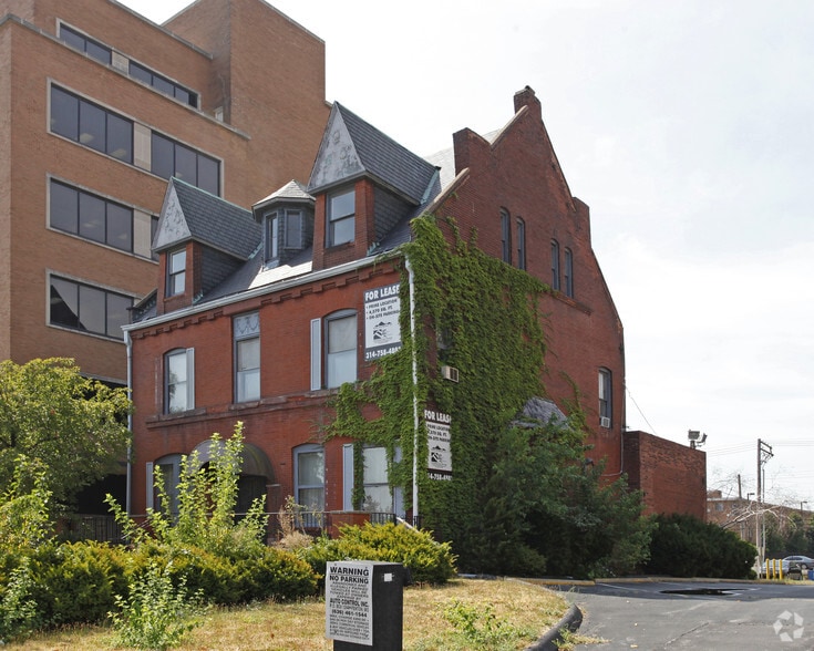 4054 Lindell Blvd, Saint Louis, MO for sale - Primary Photo - Image 1 of 3
