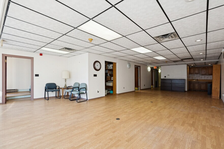 201-203 E Broadway, Salem, NJ à vendre - Photo du bâtiment - Image 3 de 18