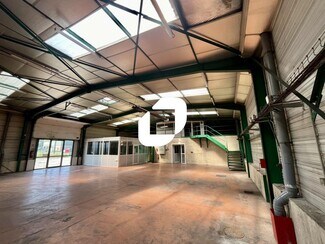 Plus de détails pour 244 Rue De Chavanne, Arnas - Local d'activités à louer