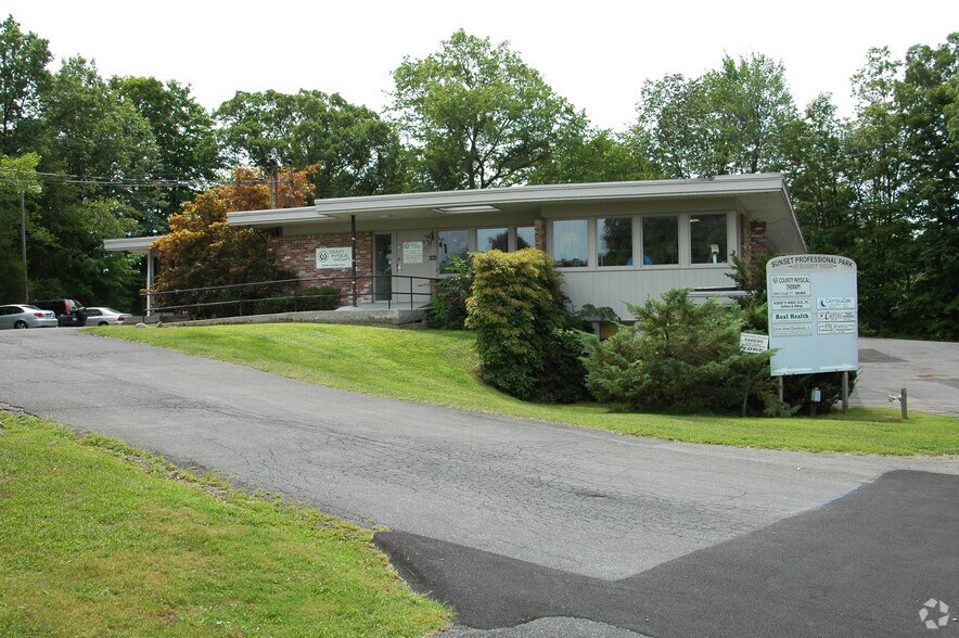 40 Sunset Ridge Rd, New Paltz, NY à vendre - Photo principale - Image 1 de 49