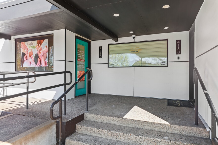 4150 SW 110th Ave, Beaverton, OR for sale - Building Photo - Image 2 of 13