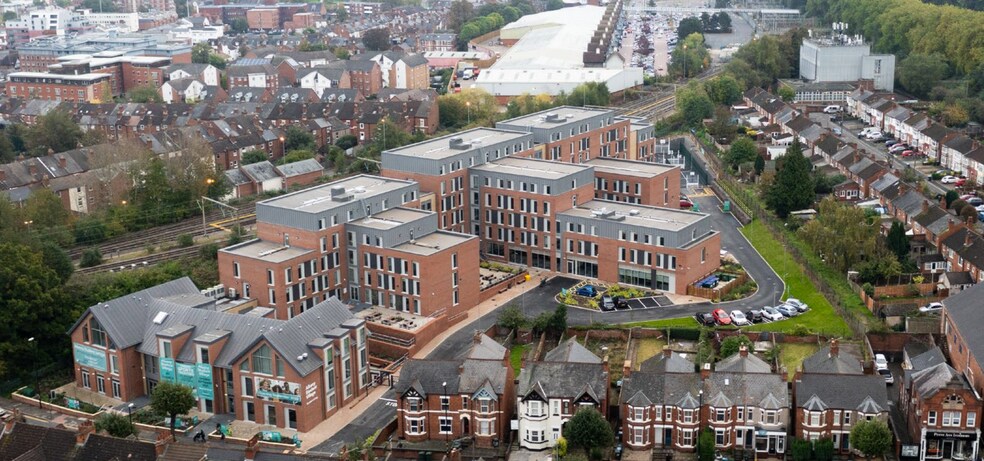 Albany Rd, Coventry à vendre - Photo du bâtiment - Image 2 de 19