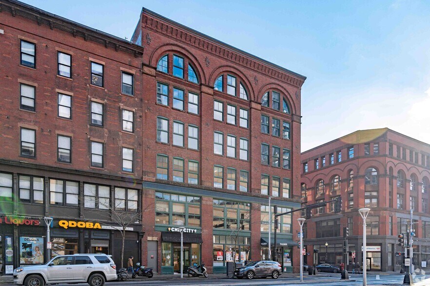 205 Portland St, Boston, MA à louer - Photo du bâtiment - Image 2 de 4