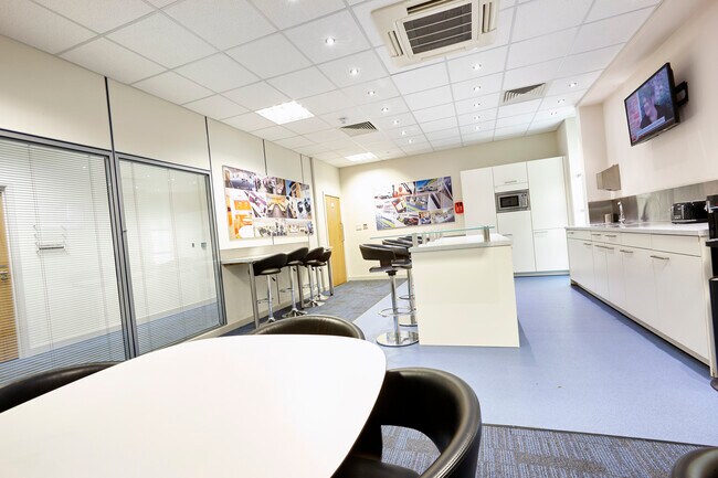 More details for Burnbrae Rd, Linwood - Coworking for Lease