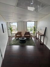 7301 Girard Ave, La Jolla, CA for lease Building Photo- Image 1 of 16