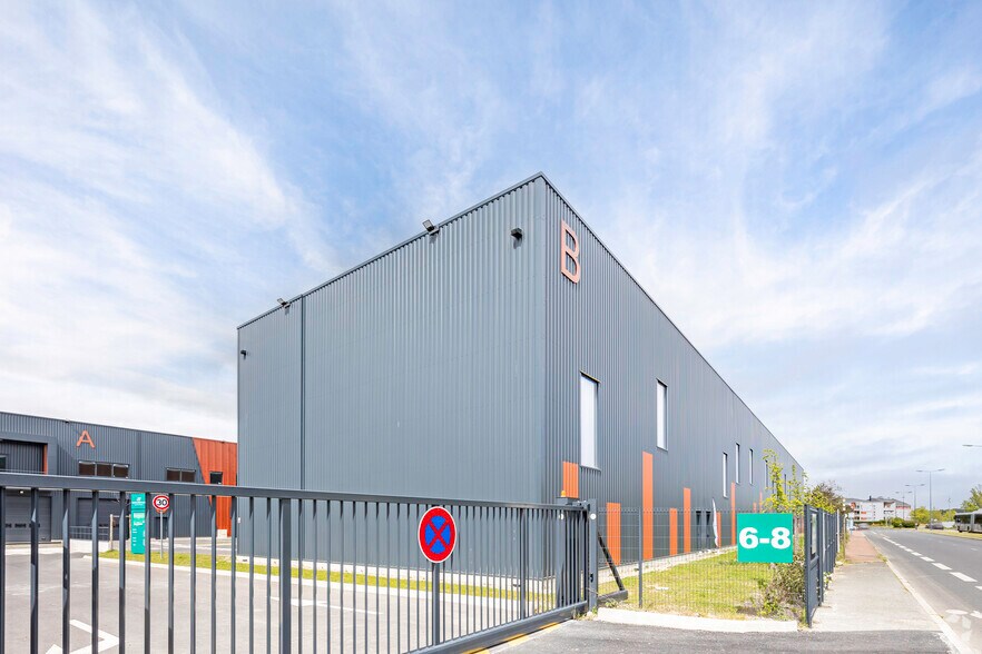 6 Avenue Du Vert Galant, Saint-Ouen-l'Aumône à louer - Photo du bâtiment - Image 2 de 2