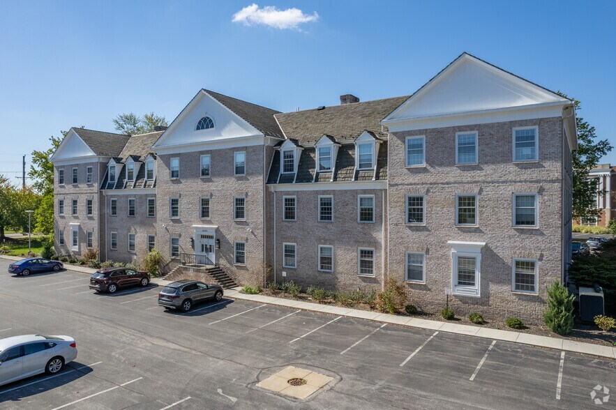 29325 Chagrin Blvd, Pepper Pike, OH for lease - Building Photo - Image 2 of 9