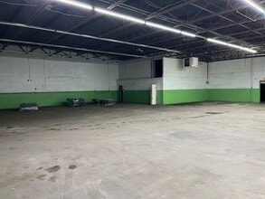 207 Highland Ave, Salem, MA for lease Interior Photo- Image 2 of 13