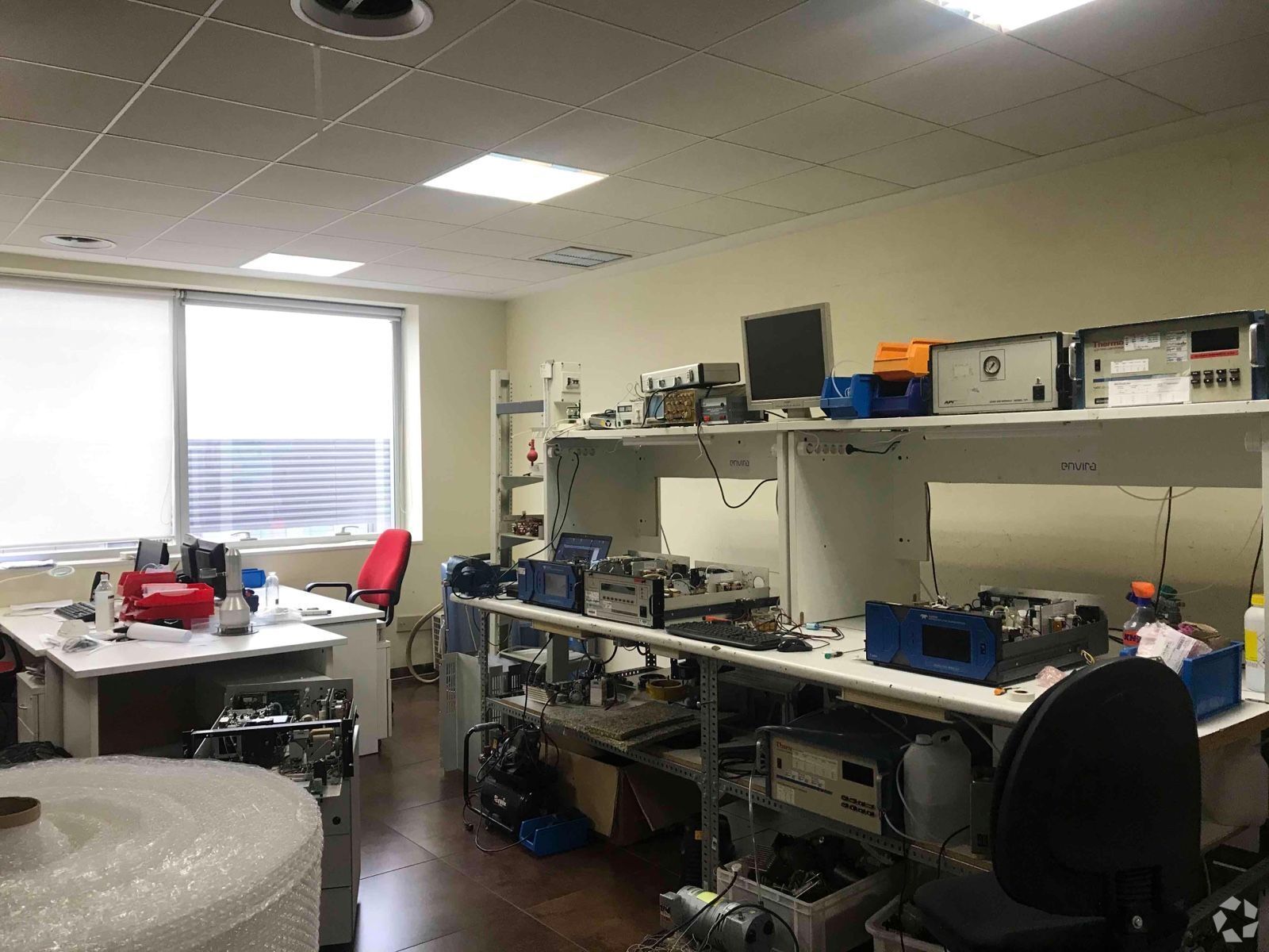 Office in Alcobendas, Madrid for sale Interior Photo- Image 1 of 2