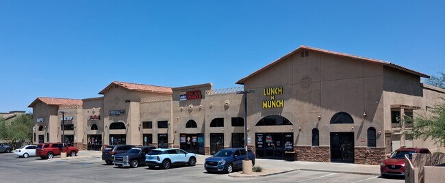 Plus de détails pour 6740 E University Dr, Mesa, AZ - Bureau/Commerce de détail, Commerce de détail à louer