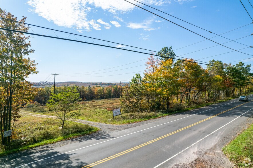 Rt 924 and Chestnut Hill Dr., Hazle Township, PA à vendre - Photo du bâtiment - Image 3 de 6