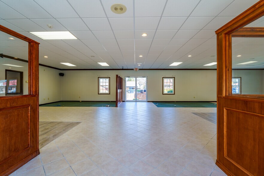 6100 W Main St, Belleville, IL à vendre - Photo intérieure - Image 3 de 13