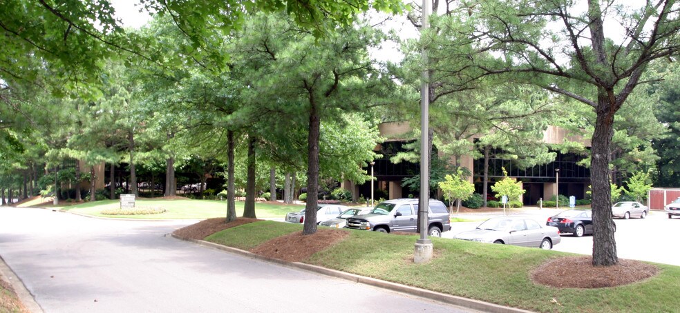 6799 Great Oaks Rd, Memphis, TN for lease - Building Photo - Image 2 of 5