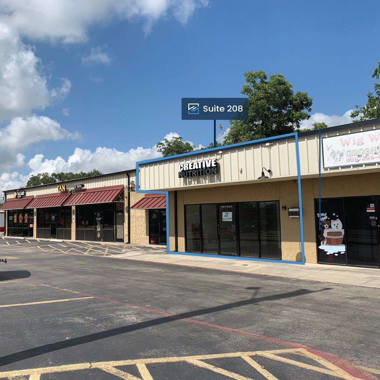 200-210 N King St, Seguin, TX for lease Building Photo- Image 1 of 15