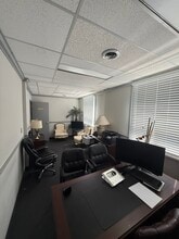 4786 Queen St, Niagara Falls, ON for lease Interior Photo- Image 2 of 10