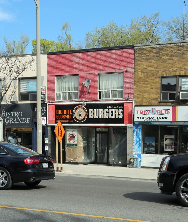 More details for 994 Eglinton Ave W, Toronto, ON - Retail for Sale