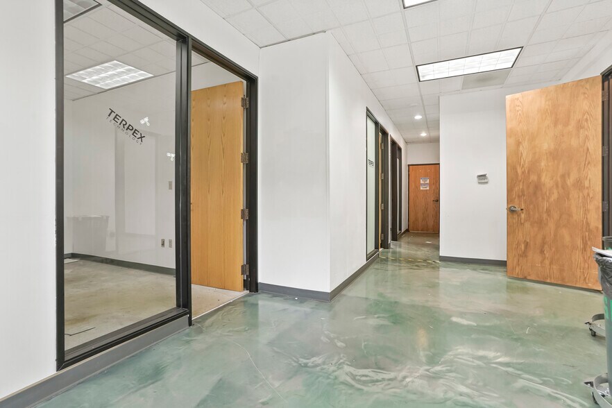 35715 US Hwy 40, Evergreen, CO à vendre - Photo du bâtiment - Image 3 de 19