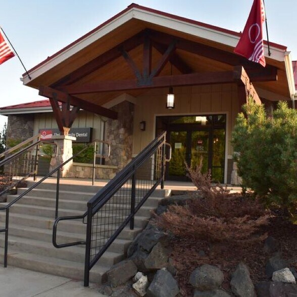 1095 SE Bishop Blvd, Pullman, WA à vendre - Photo du bâtiment - Image 2 de 5