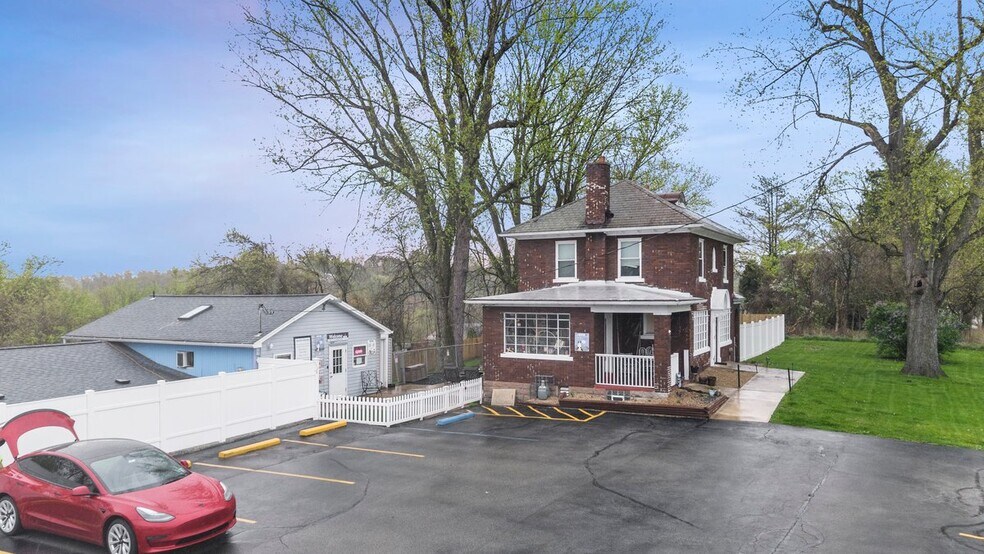 14139 US Route 30, Irwin, PA à vendre - Photo du bâtiment - Image 2 de 15